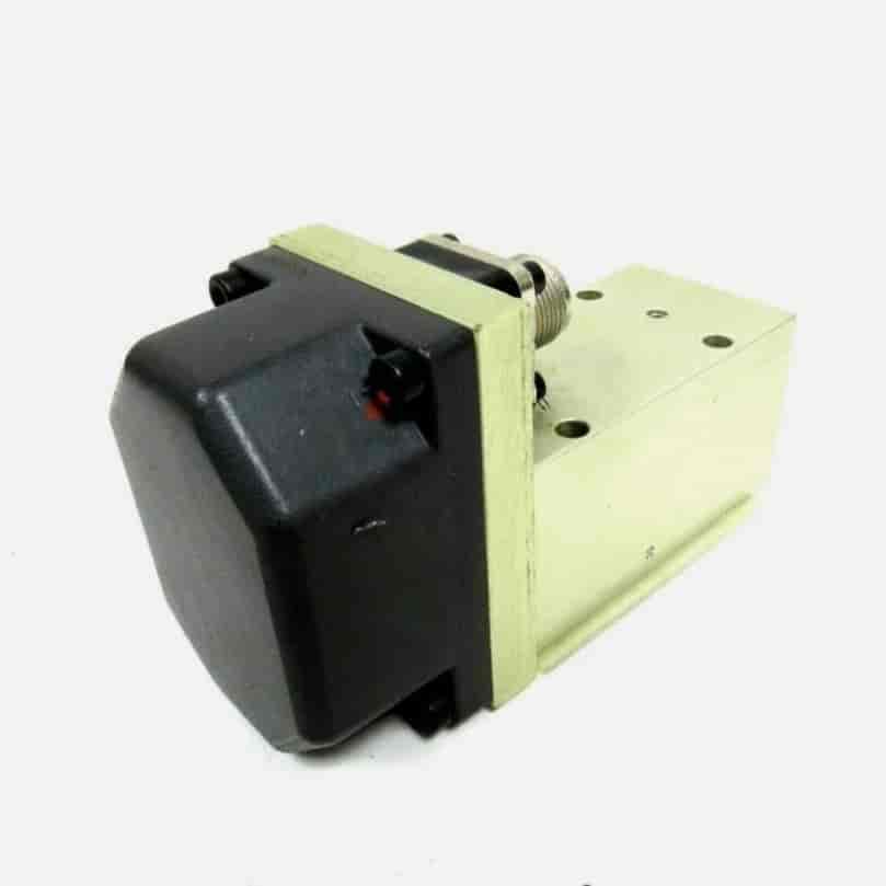 سرووالو **Schneider Typ HVM 028-003-1212-0B**